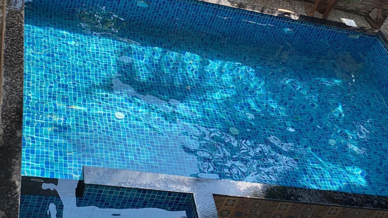 Calangute Beach Side Hotel Exterior foto